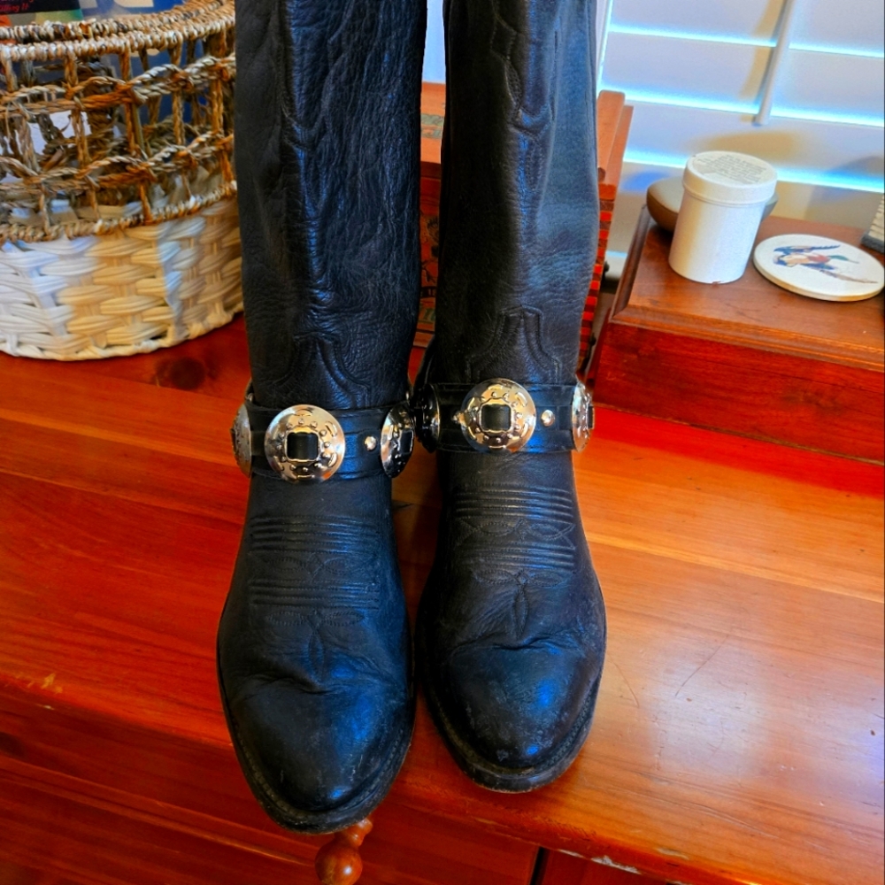 Western cowboy boots